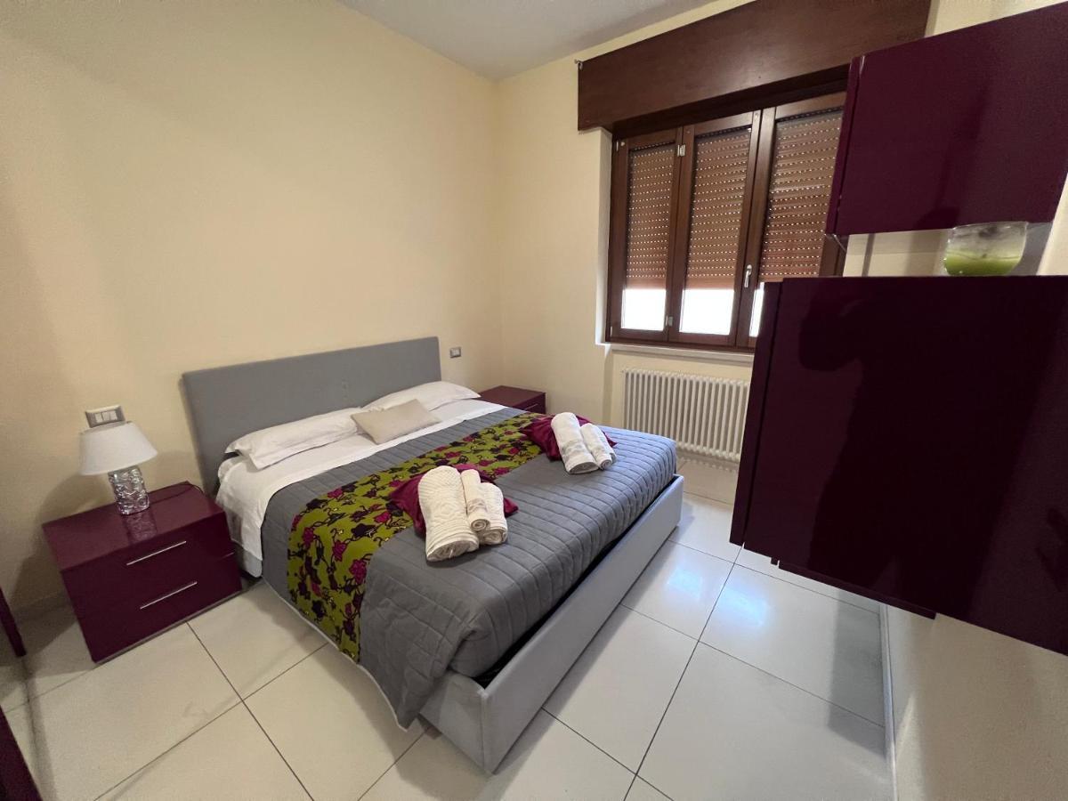 Stay In Style - Vibrant Condo In San Giovanni Lupatoto Exterior photo