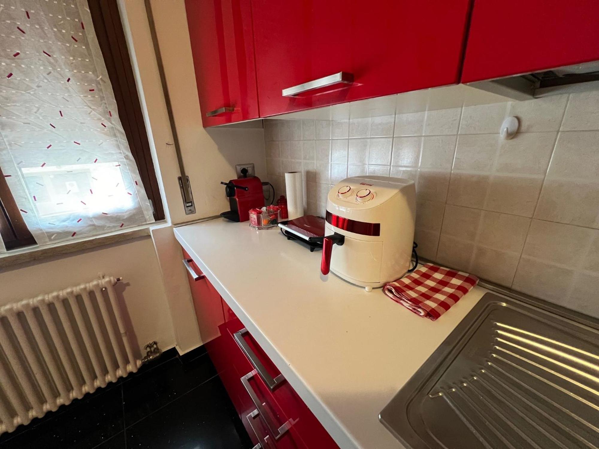 Stay In Style - Vibrant Condo In San Giovanni Lupatoto Exterior photo